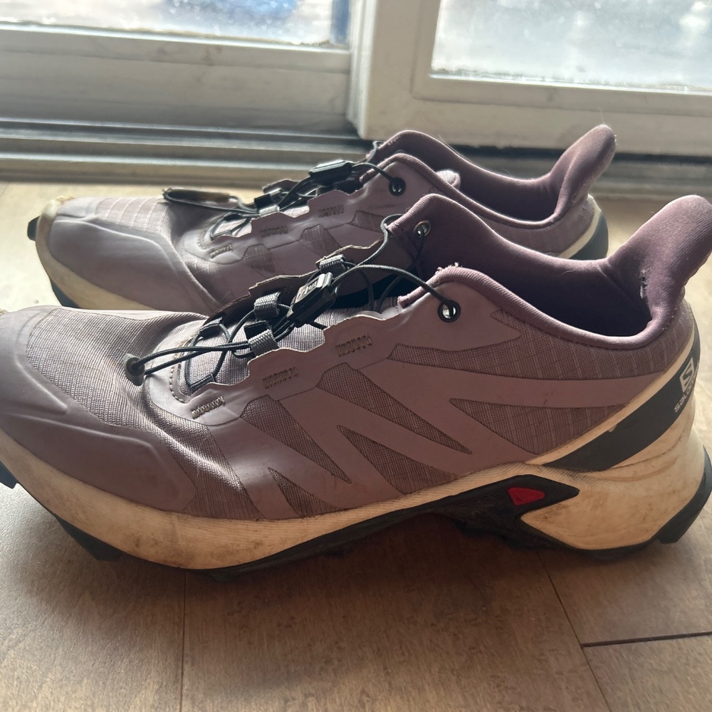 Salomon Trail Running Sneakers View 2